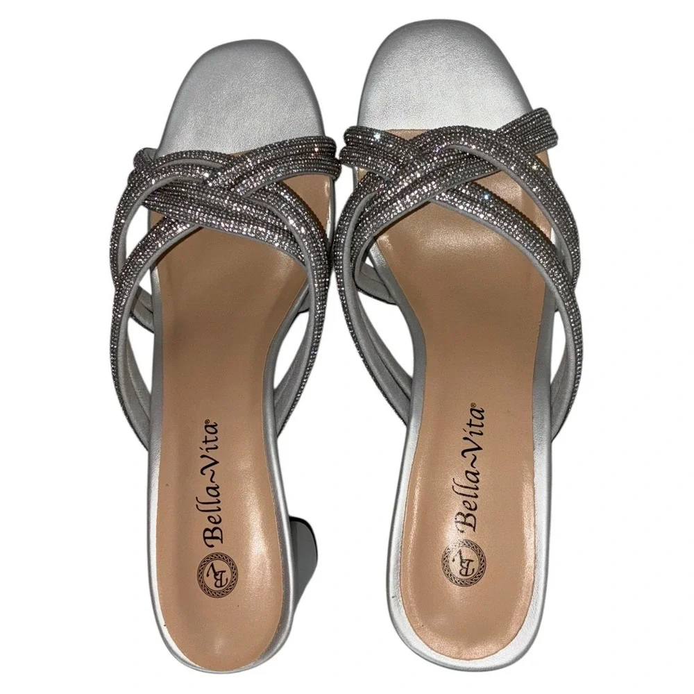 Bella Vita Carmen Silver Suede w/ Stones Slide Heel Sandals 9W Wide 2.5